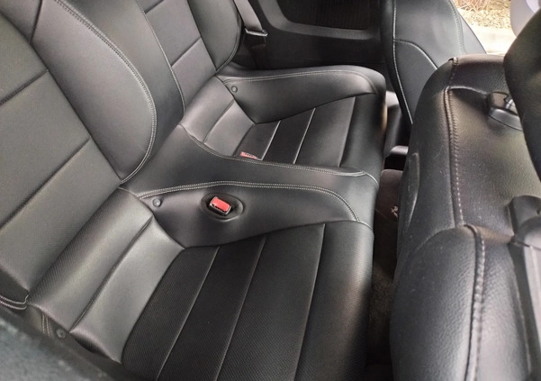 Ford Mustang cena 85500 przebieg: 134422, rok produkcji 2016 z Warszawa małe 277